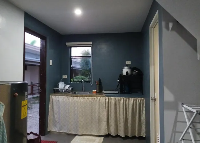Grae's Apartelle 호스텔 *