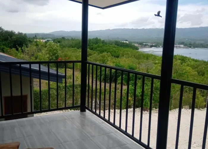 호스텔 Grae's Apartelle 몰볼