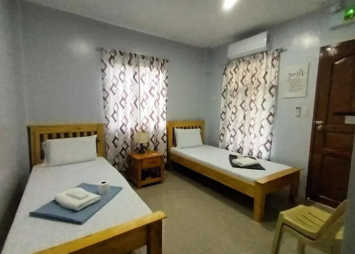 호스텔 Grae's Apartelle 몰볼